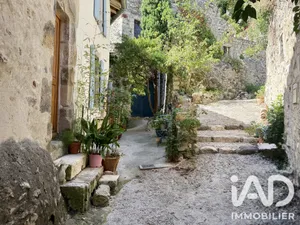 Village house in Rochemaure (07400)