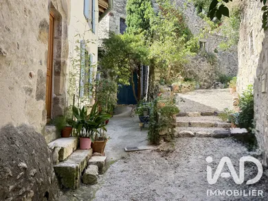 Maison de village à Rochemaure (07400)