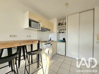 Apartment in Le Luc (83340)