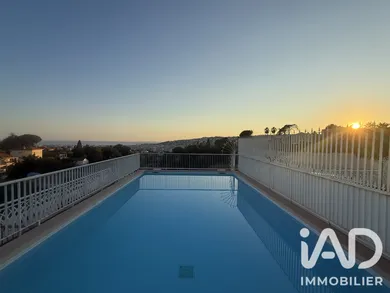 Apartment in Nice (06100)