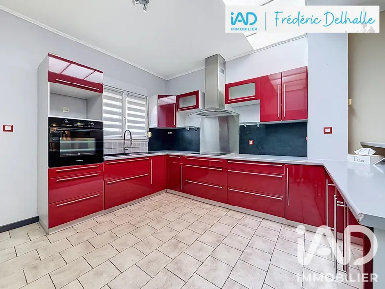 Maison 5 pièces 99 m² · à Tourcoing · 99 m² · 138 000 €