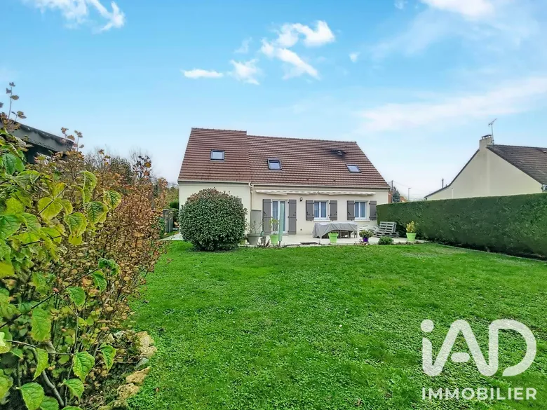 Maison 6 pièces 144 m² · à Saint-Germain-sur-Morin · 144 m² · 425 000 €