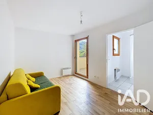 Apartment in Nantes (44100)