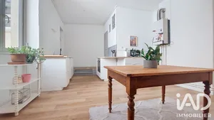 Apartment in Vienne (38200)