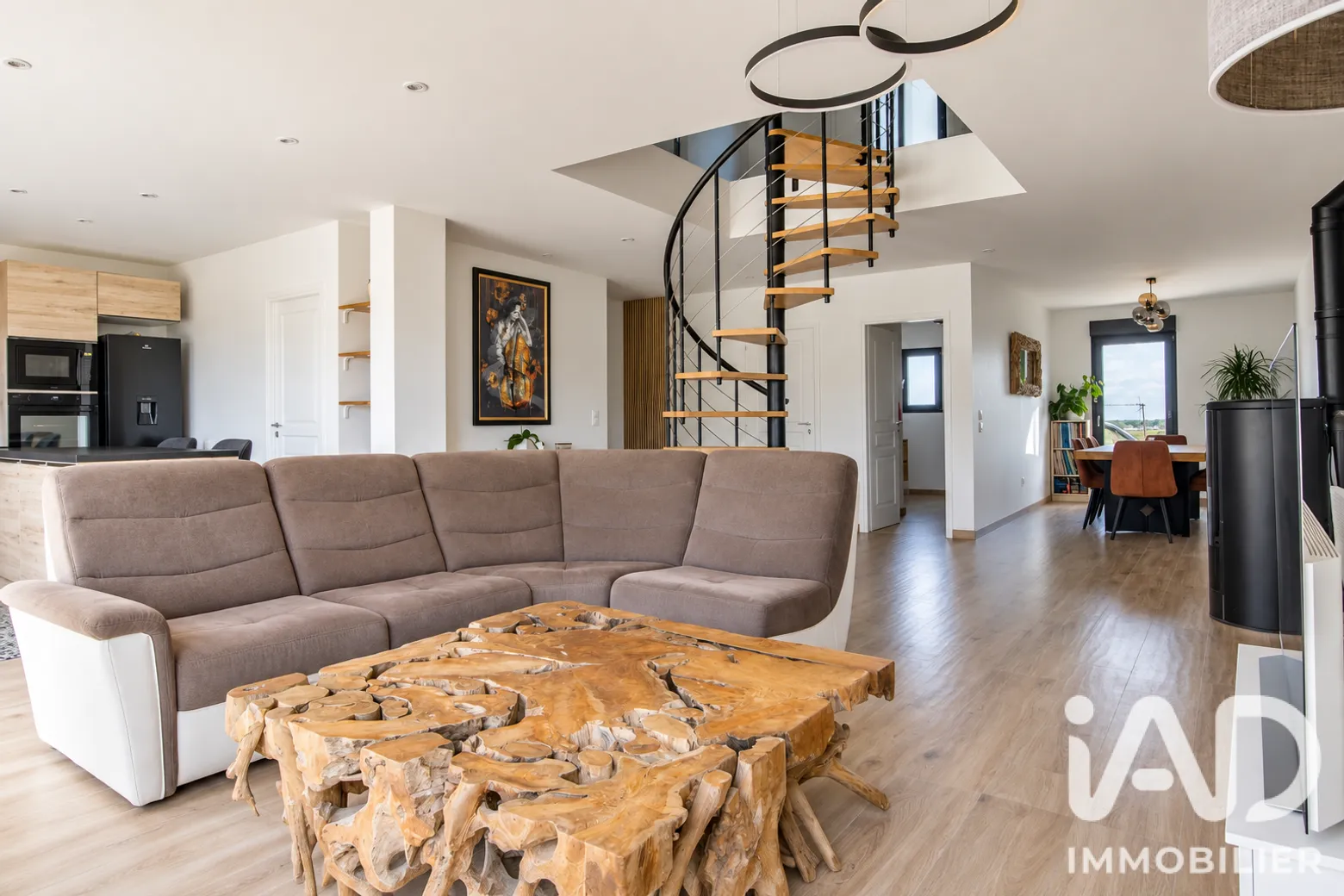 Vente maison à Montlhéry (91310) : maison traditionnelle 6 pièces 153 m² - 2112882 — 2