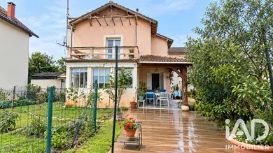 Townhouse in Villeneuve-sur-Lot (47300)