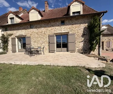 Maison de campagne à Saint-Micaud (71460)