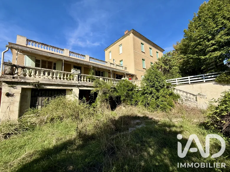 Maison 10 pièces 276 m² · à Sauzet · 276 m² · 560 000 €