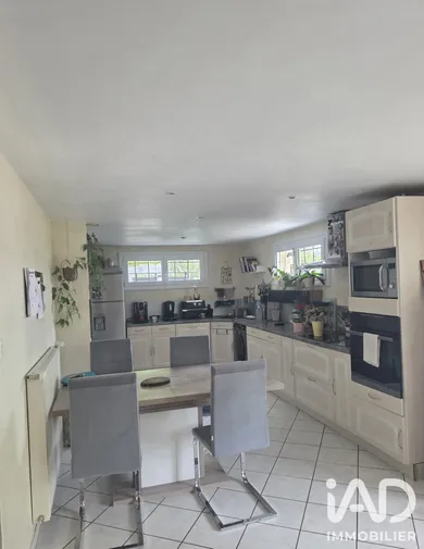 House in Monthyon (77122)