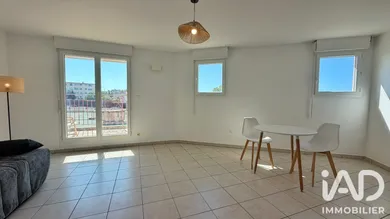 Studio à Toulon (83100)
