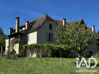 Maison à Saint-Michel-Loubéjou (46130)