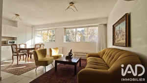 Appartement à Carnoux-en-Provence (13470)