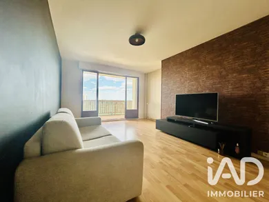 Appartement à La Chapelle-Saint-Mesmin (45380)
