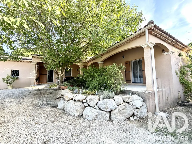 Maison 6 pièces 132 m² · à Montfaucon · 132 m² · 395 000 €