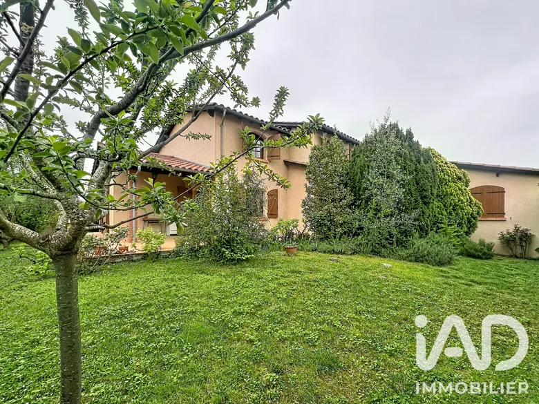 Maison 7 pièces 231 m² · à Fenouillet · 231 m² · 498 000 €
