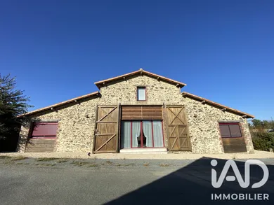 Maison de village à Rochetrejoux (85510)