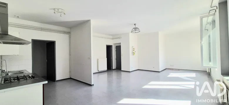 Appartement 3 pièces 94 m² · à Saint-Étienne · 94 m² · 133 000 €