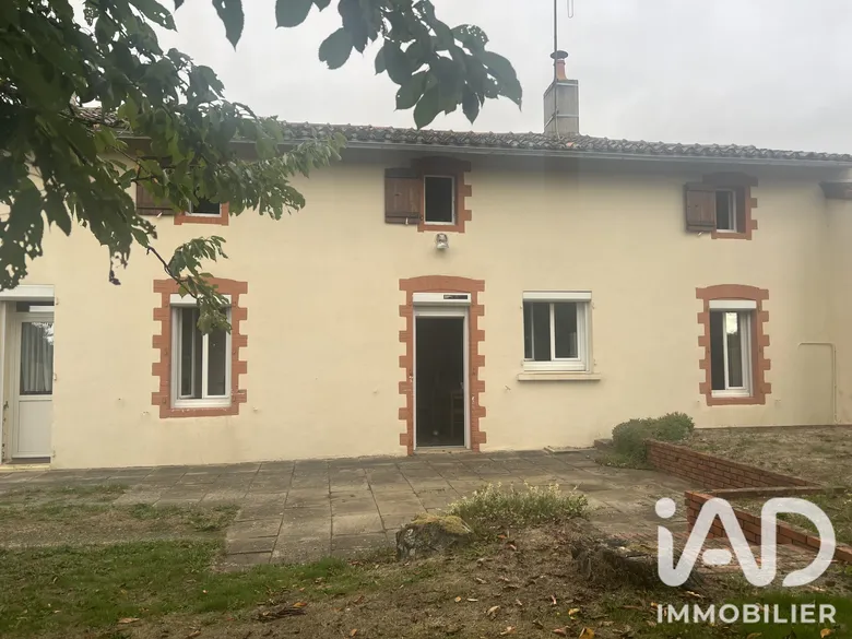 Maison 5 pièces 114 m² · à Sèvremont · 114 m² · 110 000 €