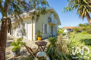 Maison traditionnelle à Tarnos (40220)