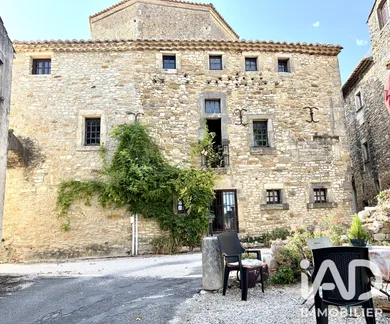 Maison de village à Saint-Pons-la-Calm (30330)
