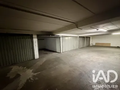 Garage à Paris (75015)