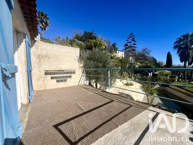 Appartement à Les Adrets-de-l'Estérel (83600)