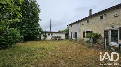 Maison de village à Les Adjots (16700)