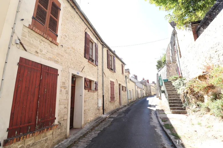 Maison 7 pièces 120 m² · à Montigny-sur-Loing · 119,7 m² · 262 000 €