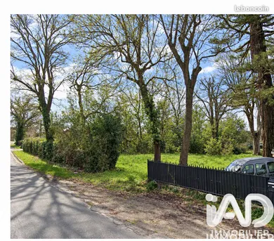 Building plot in Ambarès-et-Lagrave (33440)