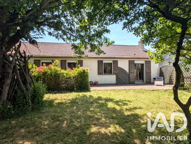 Pavillon à Cambrai (59400)