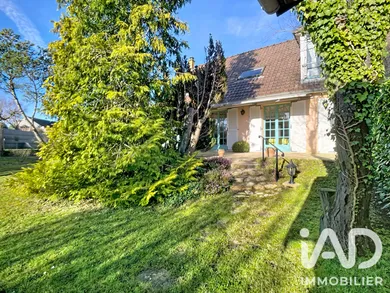 Maison à Chevry-Cossigny (77173)