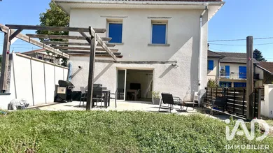 Maison traditionnelle à Châtonnay (38440)