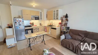 Apartment in Les Mureaux (78130)