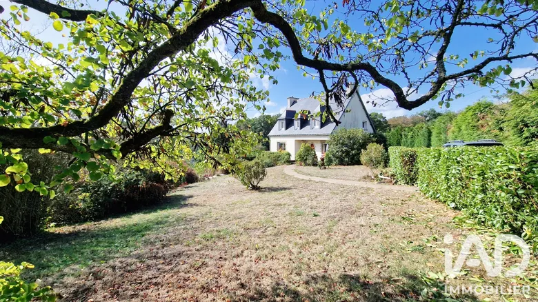 Maison 5 pièces 131 m² · à Spézet · 131 m² · 189 000 €