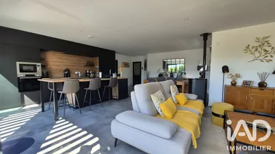 Architectural house in Brech (56400)