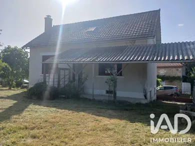 Maison de campagne à Usson-du-Poitou (86350)
