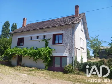 Maison de campagne à Usson-du-Poitou (86350)