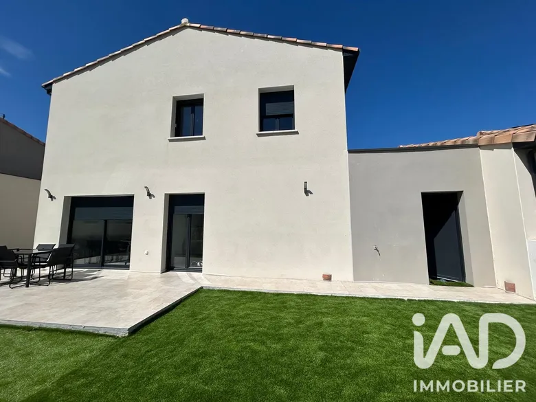 Maison 5 pièces 128 m² · à Vias · 128 m² · 374 000 €