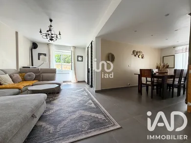 Maison de ville à Les Clayes-sous-Bois (78340)