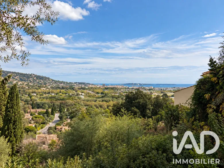 Maison 5 pièces 176 m² · à Mandelieu-la-Napoule · 176 m² · 640 000 €