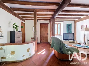 House in Saint-Germain-des-Fossés (03260)