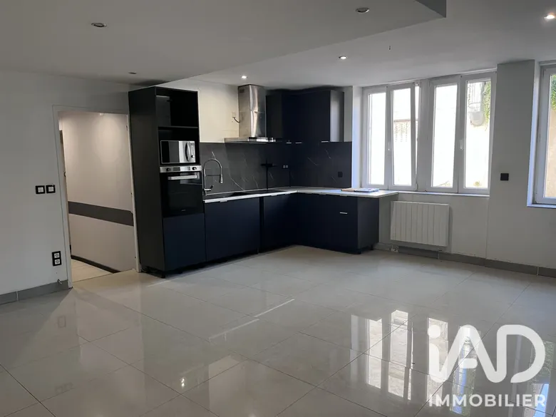 Appartement 4 pièces 86 m² · à Pont-Saint-Vincent · 86,1 m² · 97 000 €