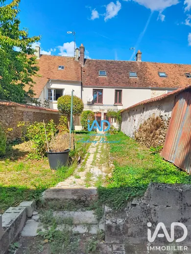 Maison de ville à Fontenay-Trésigny (77610)