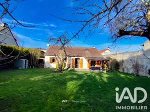 Maison traditionnelle à Juziers (78820)