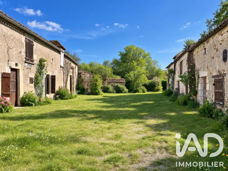 Maison 8 pièces 222 m² · à Haims · 222 m² · 129 000 €