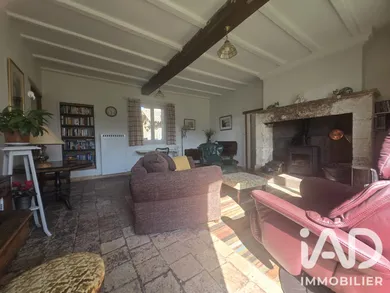 Maison de village à Saint-Front-de-Pradoux (24400)