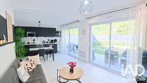 Maison à Champs-sur-Marne (77420)