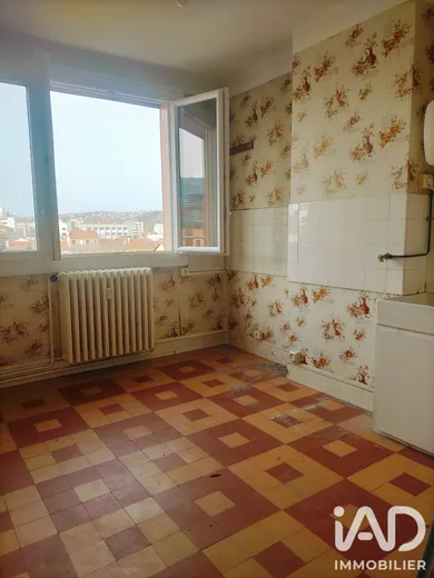 Appartement à Saint-Étienne (42100)