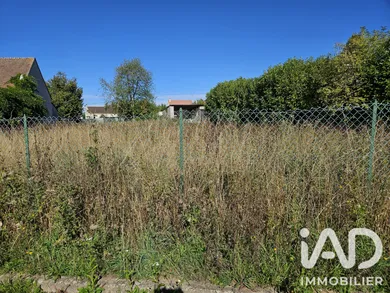 Building plot in Ully-Saint-Georges (60730)