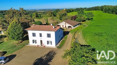 House in Saint-Aubin (40250)